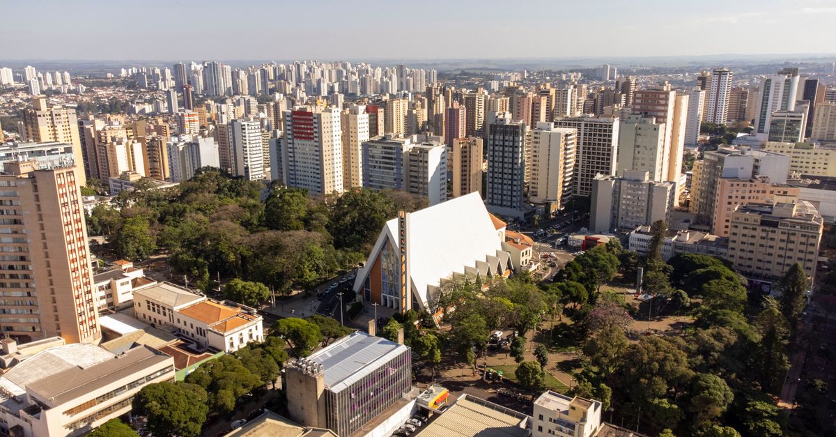 Vista da cidade de Goiânia, capital de Goiás e polo emergente de inteligência artificial no Centro-Oeste